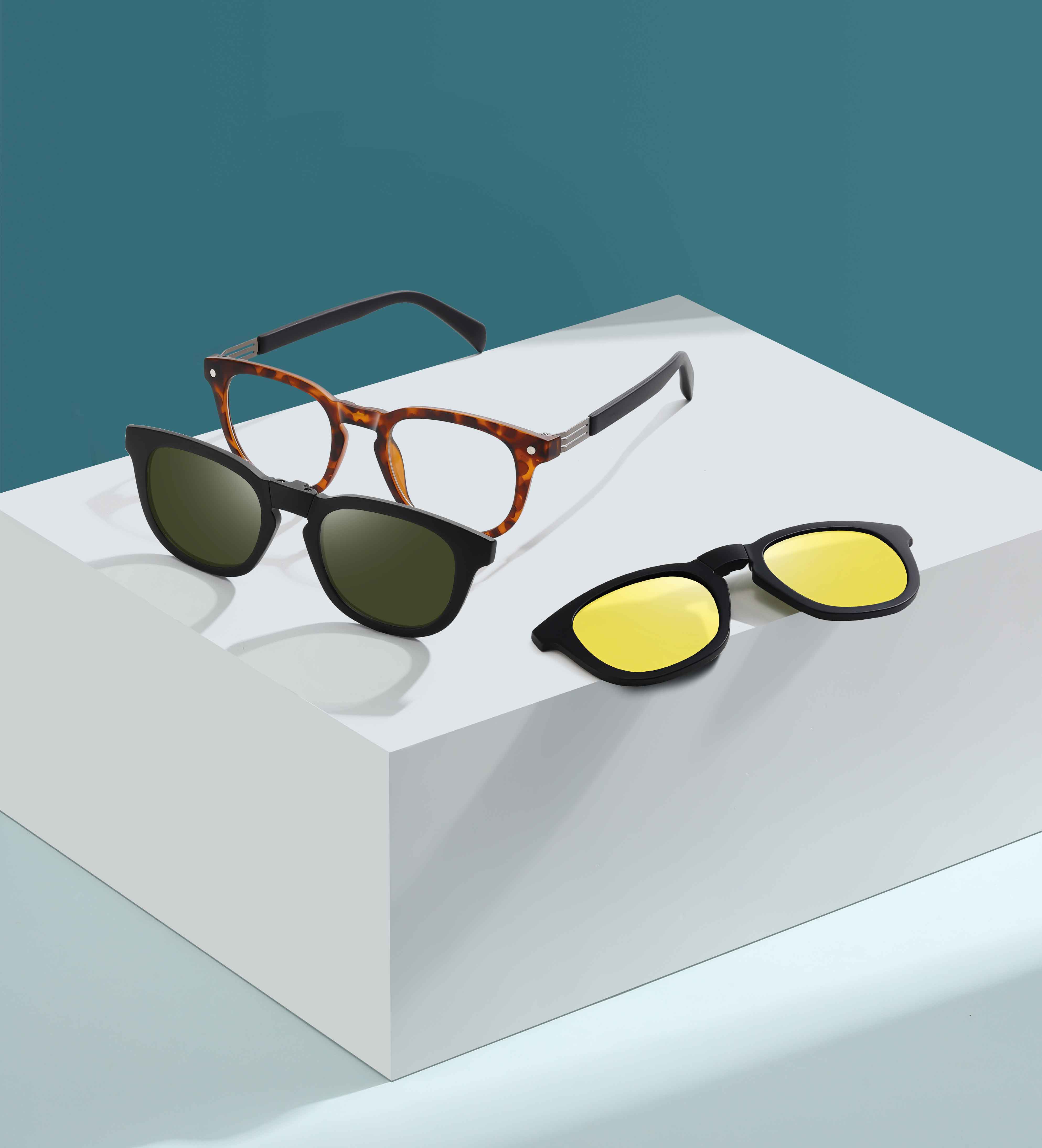 gafas de sol con clip