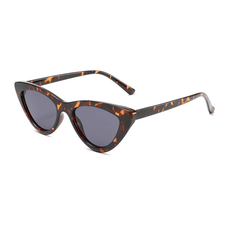 3009 Venta caliente Marco de forma de ojo de gato Precio asequible Gafas de sol de mujeres