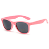 8816311 Fabricante de gafas de sol de sorteo de color rosa