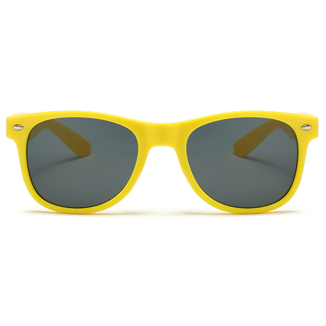 8816305 Los remaches plateados de color amarillo brillante promover gafas de sol de ventas